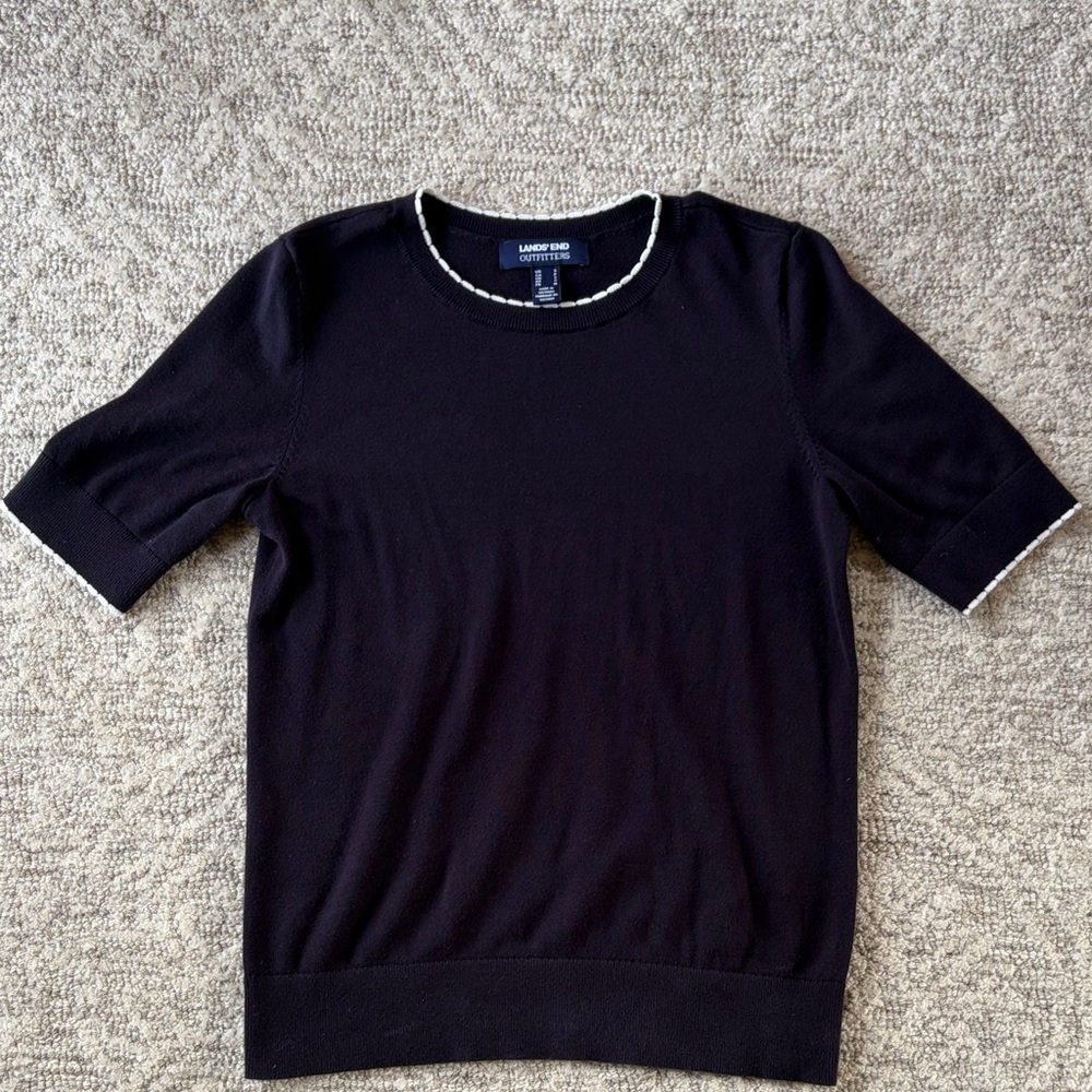 Lands’ End Navy Short Sleeve Sweater